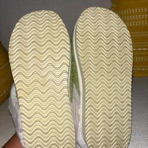 American Eagle Grinch Slippers